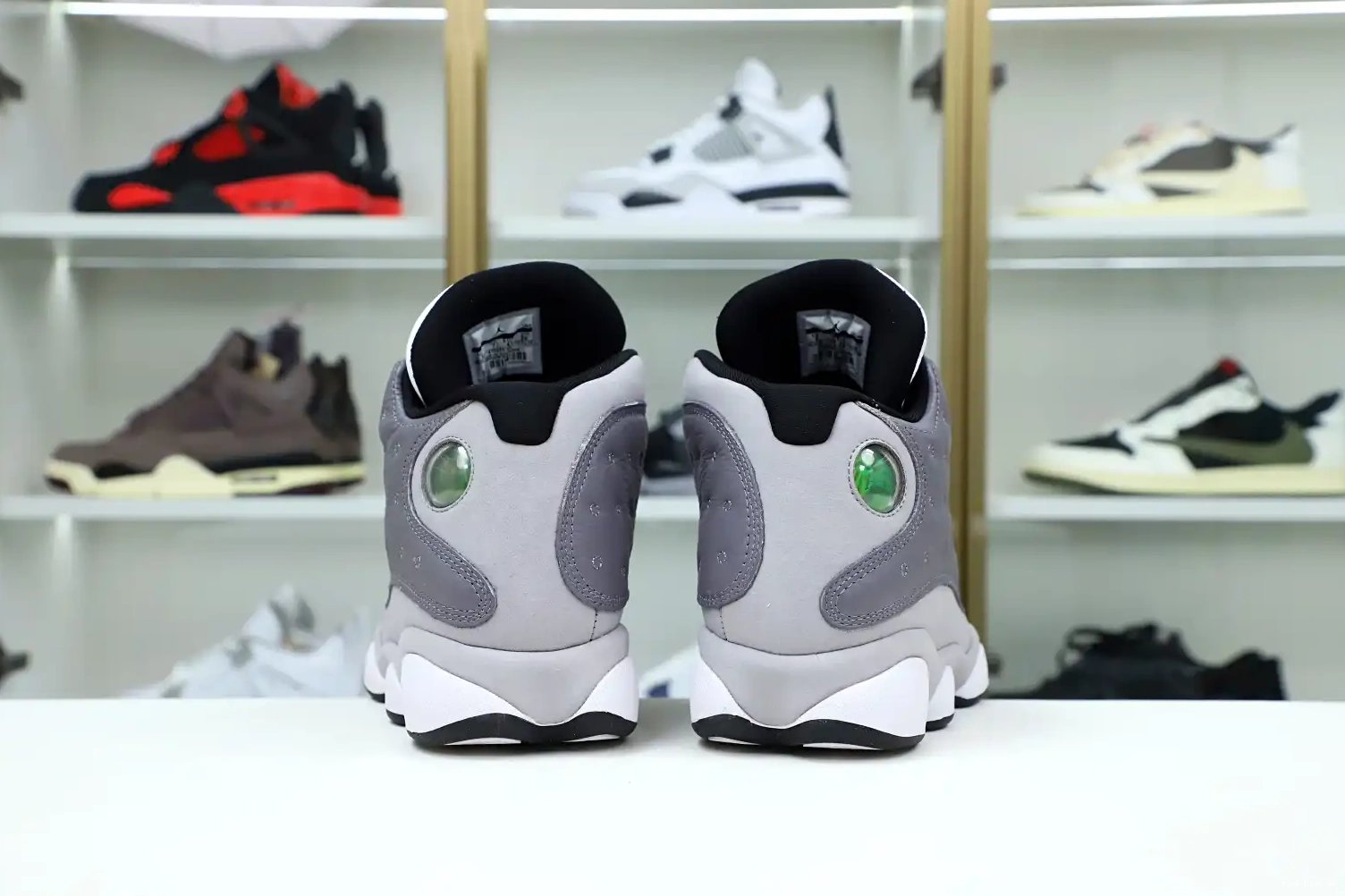 JORDAN Kimikick GREY' -414571-016 RETRO 13 'ATMOSPHERE AIR 0707